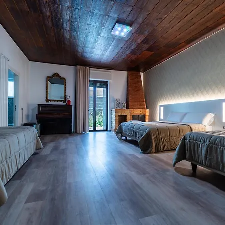 Alta Dimora Bed & Breakfast 3*