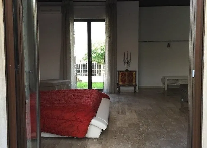 לינה וארוחת בוקר Alta Dimora 3*